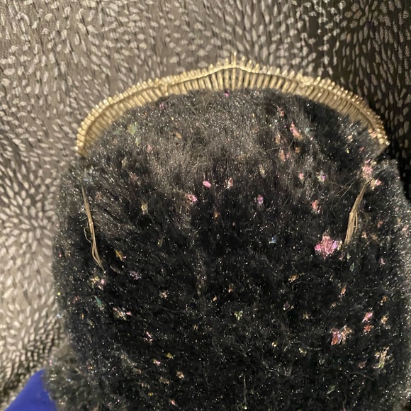 Tiara - Picture 5 of 7